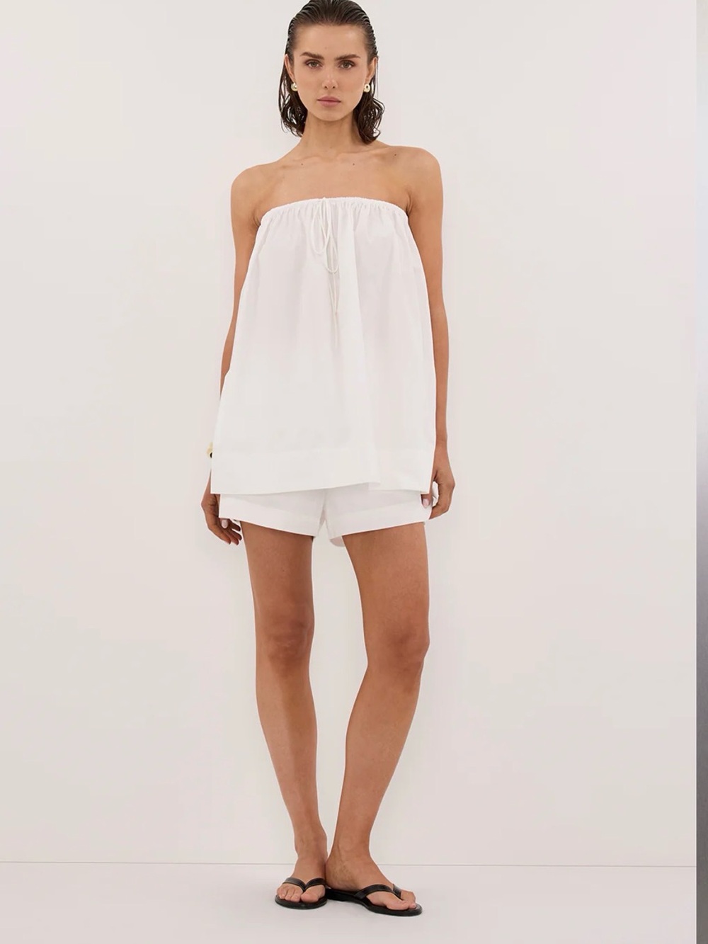 DISSH White Strapless Tunic Top